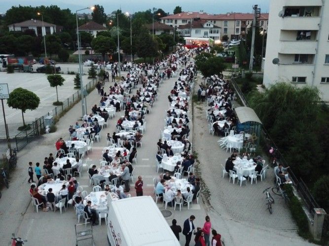 Mahalle iftarları