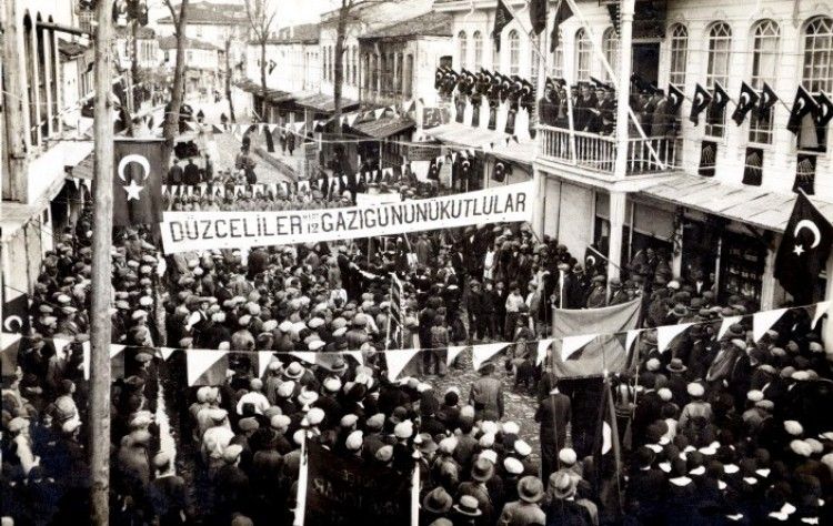 Geçilen göçülen Düzce